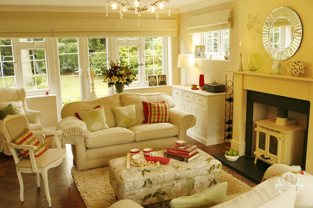 Living Room of Victorian detached house in Surrey, featured in the magazine 25 Beautiful Homes
